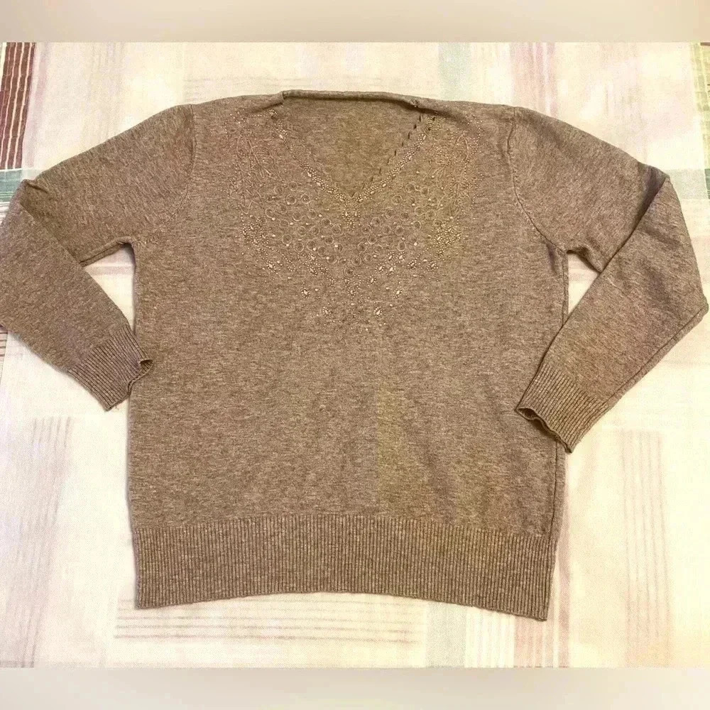 🌸Super soft and cozy sweater for spring 🌸